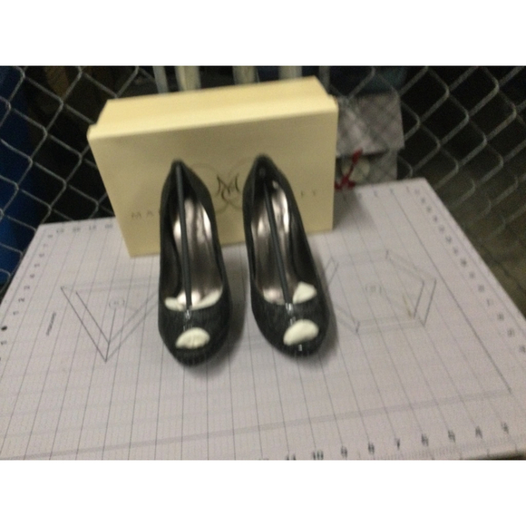 Women's Mariah Carey Heels Black Size Unknown - Picture 1 of 3